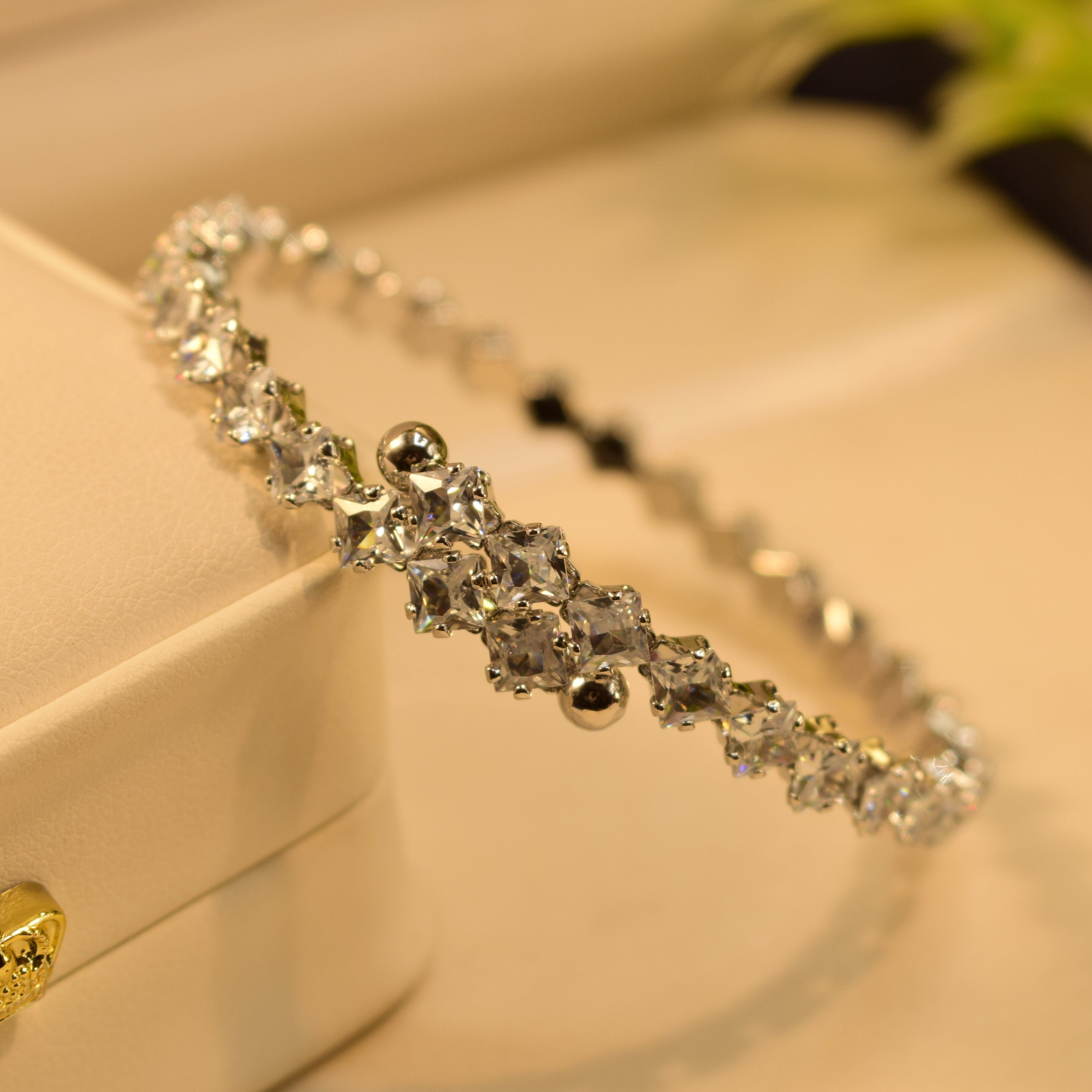 zercon bracelet